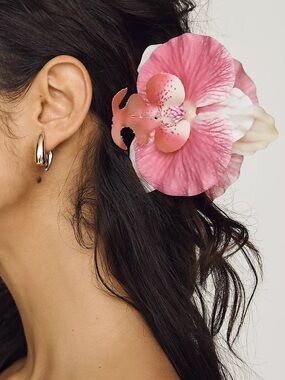 Anthropologie Orchid Claw Clip